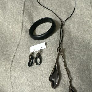 Black & Brass & Wood Jewelry Set